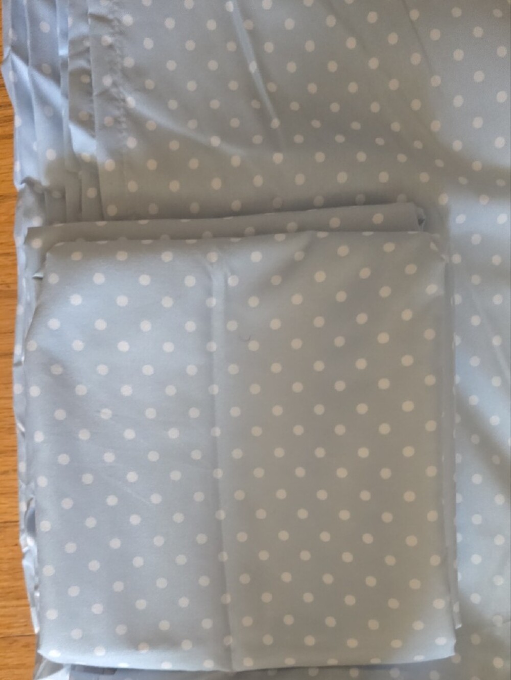 New Without Tags - Super Soft Polka Dot Sheet Set - Light Blue - Picture 5 of 5